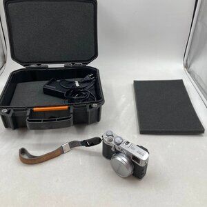 Fujifilm X100F Digital Camera With Fujinon Lens Silver Tested With Hard Case